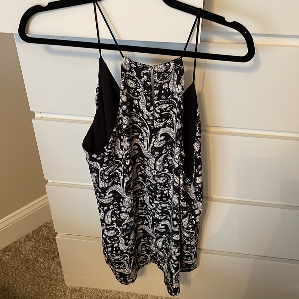 Express Tank Top - Picture 2 of 2